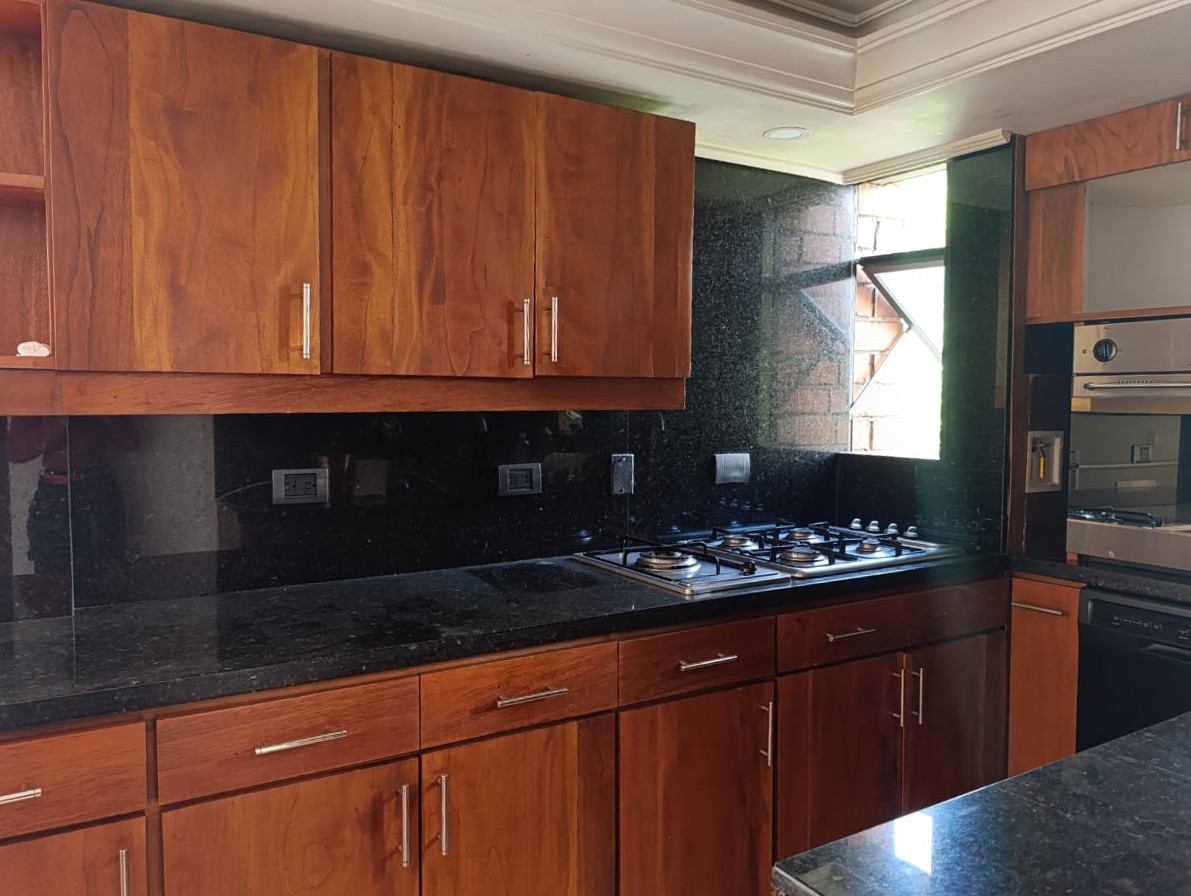 Apartamento en arriendo en El Poblado, Medellín · foto 16 de 20