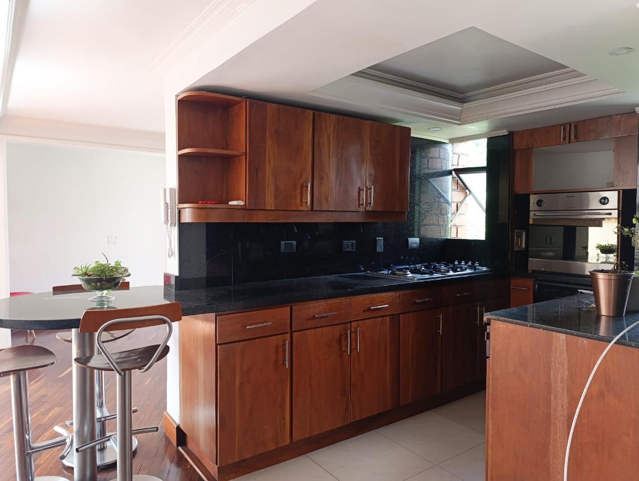 Apartamento en arriendo en El Poblado, Medellín · foto 17 de 20