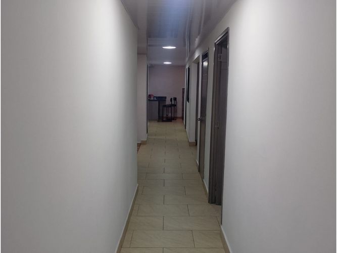 Casa de 4 alcobas en venta en Campo Valdes No.1, Medellín, 132 m² · foto 9 de 20