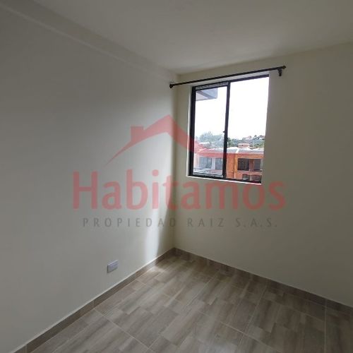 Apartamento de 3 alcobas en arriendo en El Carmen De Viboral, El Carmen de Viboral, 53 m² · foto 7 de 11