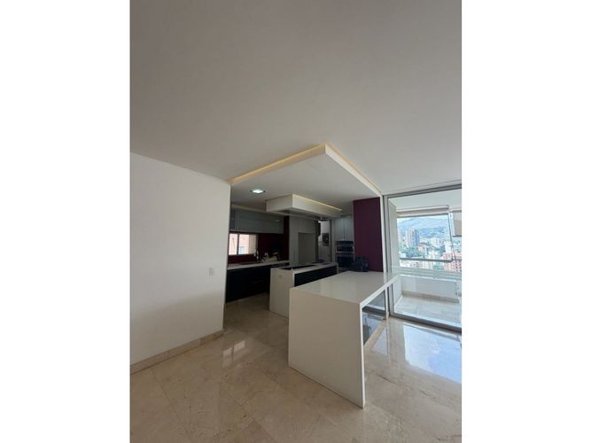 Apartamento de 3 alcobas en venta en Normandia, Cali, 280 m² · foto 9 de 23