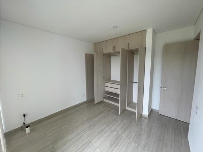Casa de 4 alcobas en venta en Los Pinos, Armenia, 856 m² · foto 8 de 15