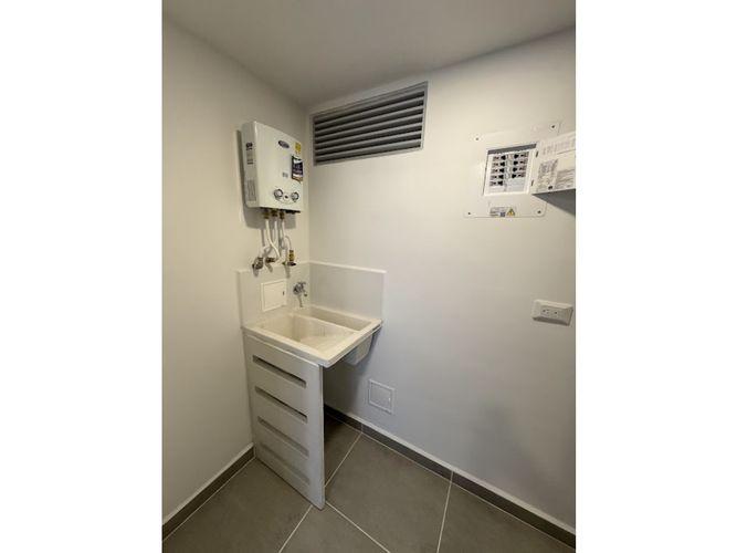 Apartamento en venta en Cr. Zonata, Armenia · foto 6 de 20