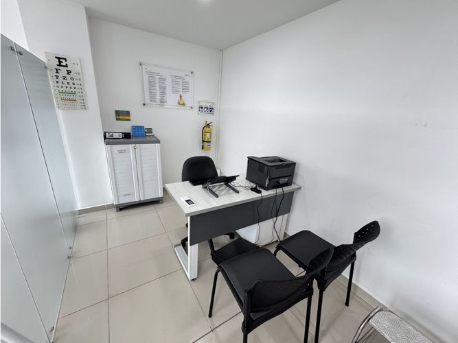 Local en venta en Fundadores, Armenia, 42 m² · foto 2 de 5