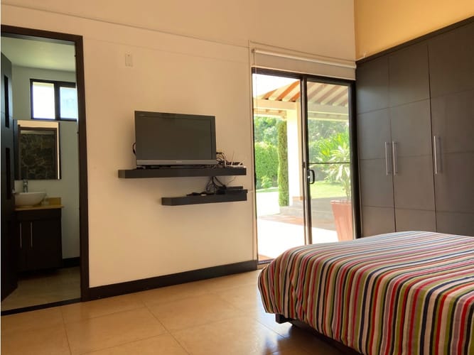 Casa de 6 alcobas en venta en Sector Parque Valencia, Armenia, 450 m² · foto 14 de 19
