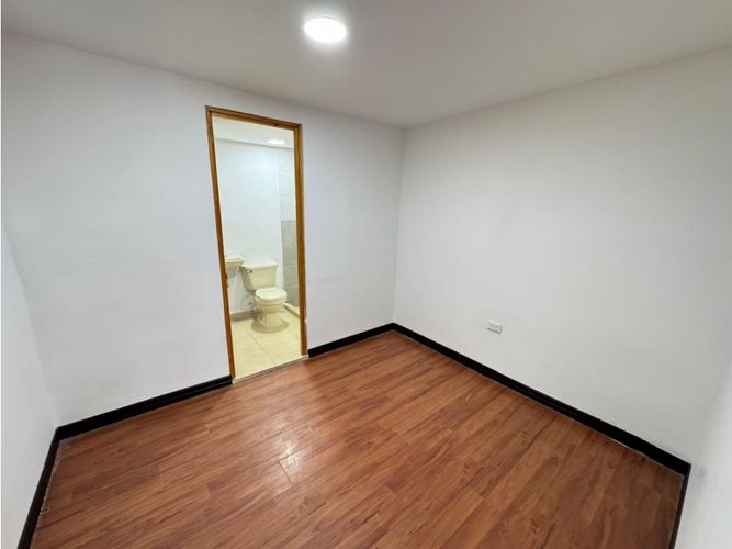 Casa de 11 alcobas en venta en Rincon Santo, Armenia, 290 m² · foto 9 de 24