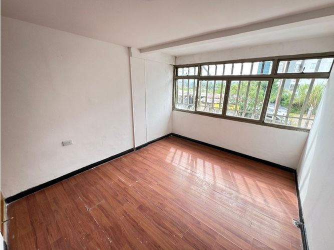 Casa de 11 alcobas en venta en Rincon Santo, Armenia, 290 m² · foto 17 de 24