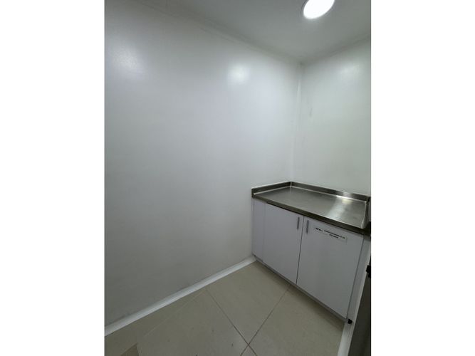 Consultorio en venta en Fundadores, Armenia, 140 m² · foto 6 de 14