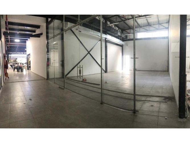 Local en arriendo en Parque Residencial Papiro, Armenia, 94 m² · foto 3 de 10