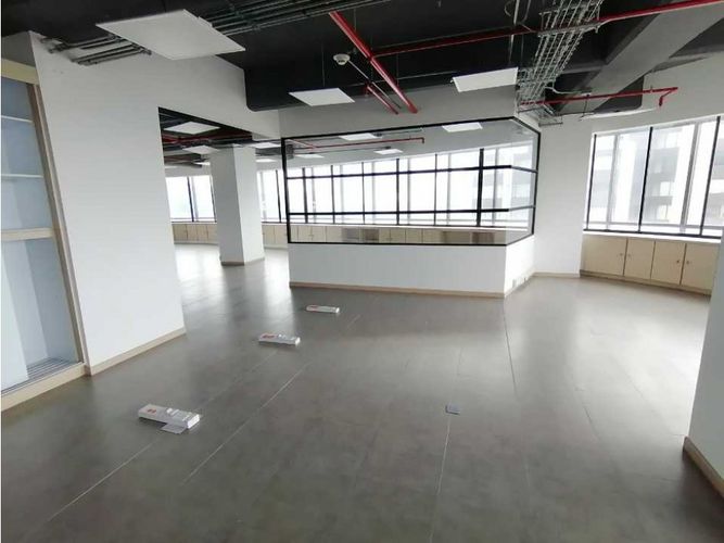 Oficina en arriendo en Cable, Manizales, 119 m² · foto 5 de 6