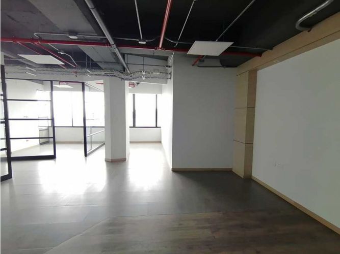 Oficina en arriendo en Cable, Manizales, 119 m² · foto 6 de 6