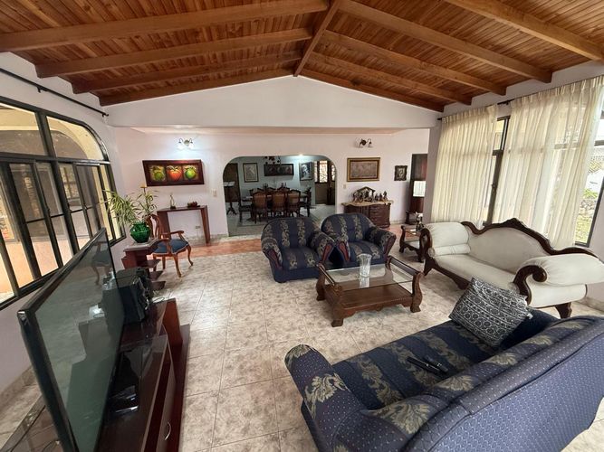 Finca en venta en La Buitrera, Cali, 1000 m² · foto 6 de 24