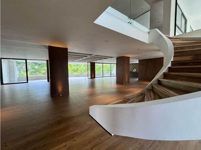 Apartamento de 3 alcobas en venta en El Campestre, Medellín, 500 m² · foto 5 de 24