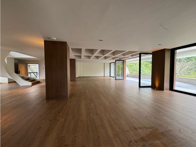 Apartamento de 3 alcobas en venta en El Campestre, Medellín, 500 m² · foto 10 de 24