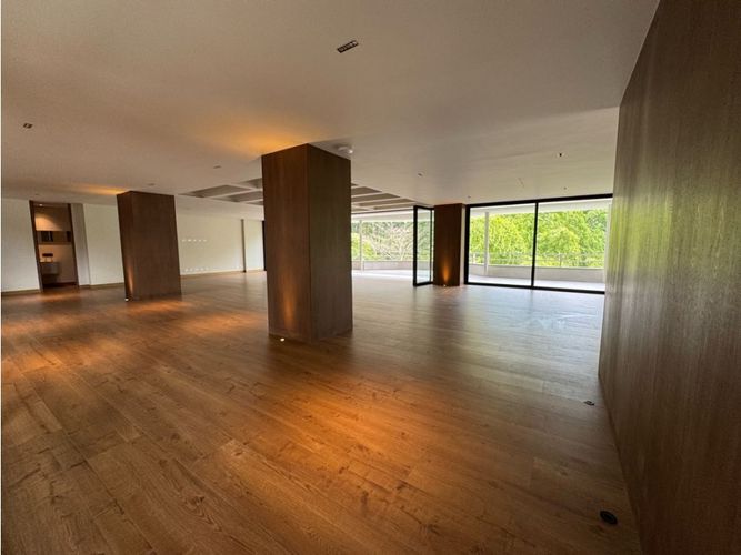 Apartamento de 3 alcobas en venta en El Campestre, Medellín, 500 m² · foto 11 de 24