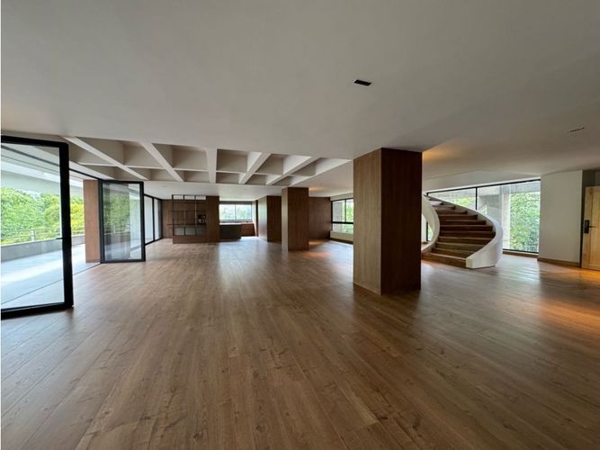 Apartamento de 3 alcobas en venta en El Campestre, Medellín, 500 m² · foto 12 de 24