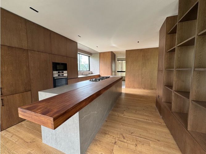 Apartamento de 3 alcobas en venta en El Campestre, Medellín, 500 m² · foto 16 de 24