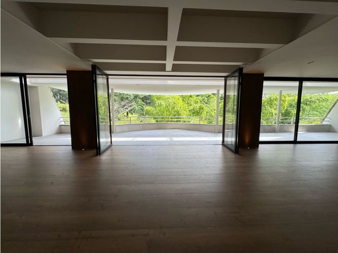 Apartamento de 3 alcobas en venta en El Campestre, Medellín, 500 m² · foto 22 de 24
