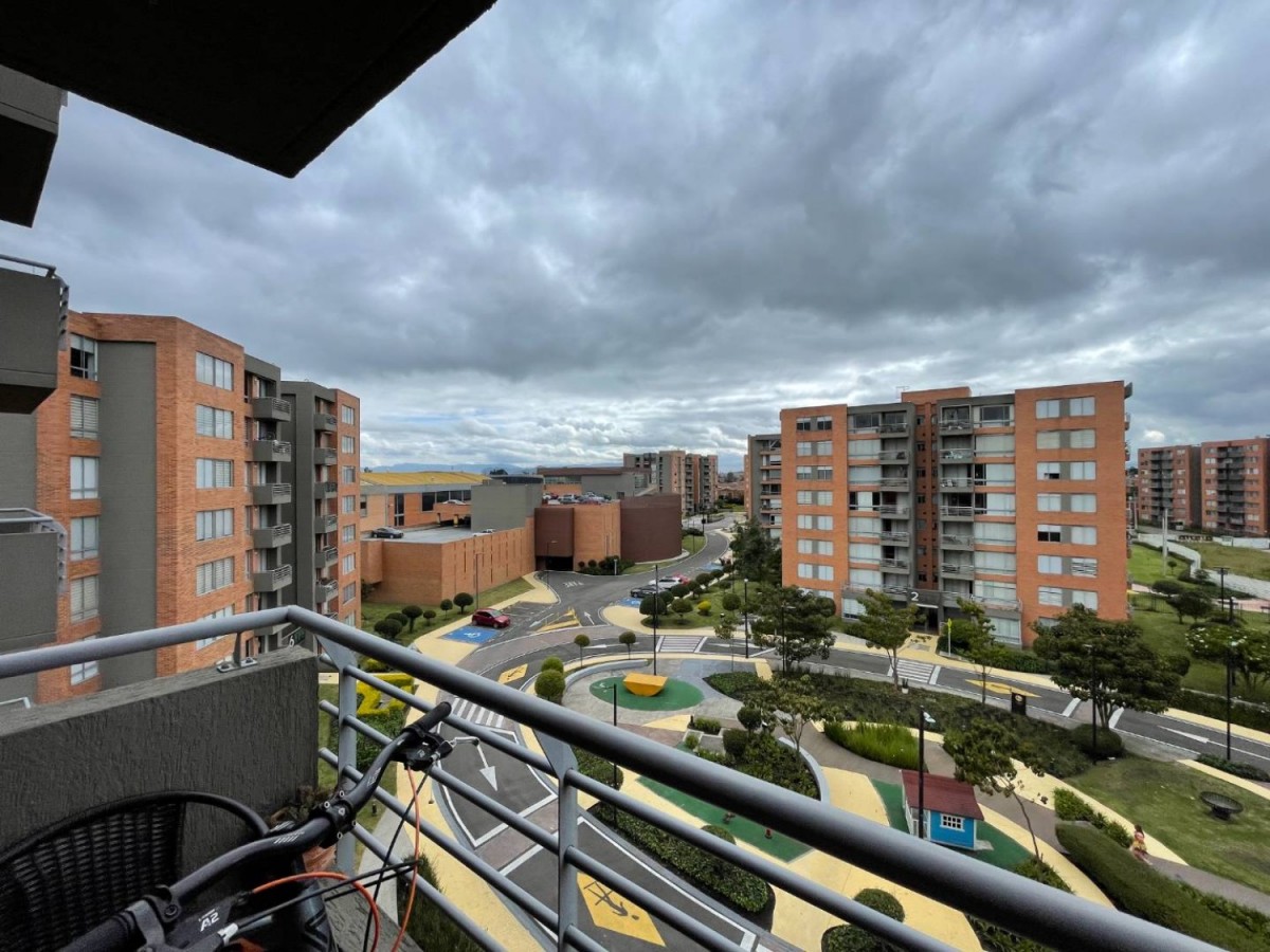 Apartamento en venta en Hacienda Alcala De Prodesa, Mosquera · foto 6 de 14
