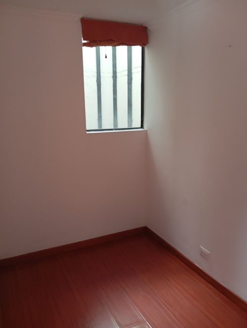 Apartamento de 3 alcobas en venta en Hayuelos, Bogotá, 70 m² · foto 11 de 15