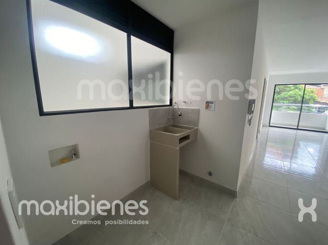 Apartamento de 3 alcobas en venta en El Rosario, Bello, 68 m² · foto 2 de 7