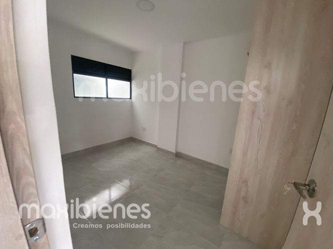 Apartamento de 3 alcobas en venta en El Rosario, Bello, 68 m² · foto 3 de 7