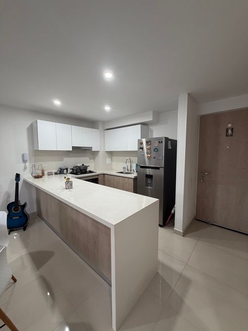 Apartamento de 3 alcobas en venta en Cañaveral, Floridablanca, 76 m² · foto 2 de 23