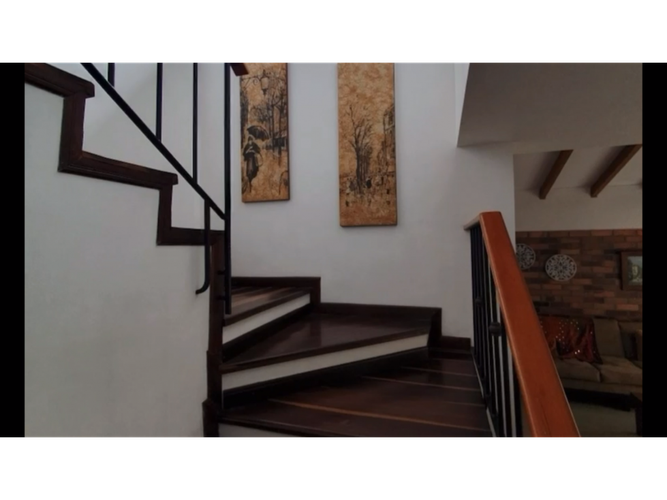 Casa de 3 alcobas en venta en San Cancio, Manizales, 235 m² · foto 11 de 21