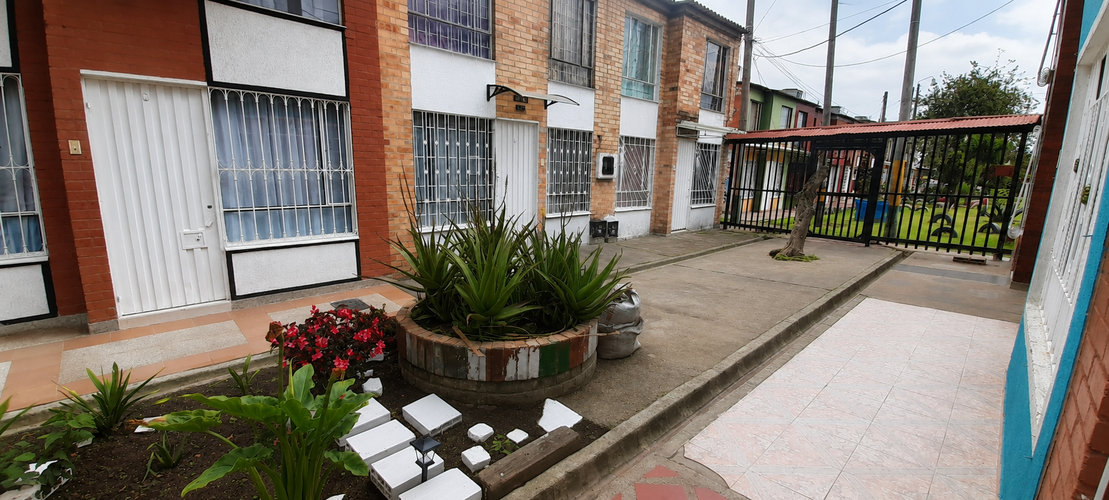 Casa de 2 alcobas en venta en Villa Sofia Et. Ii, Soacha, 45 m² · foto 2 de 24