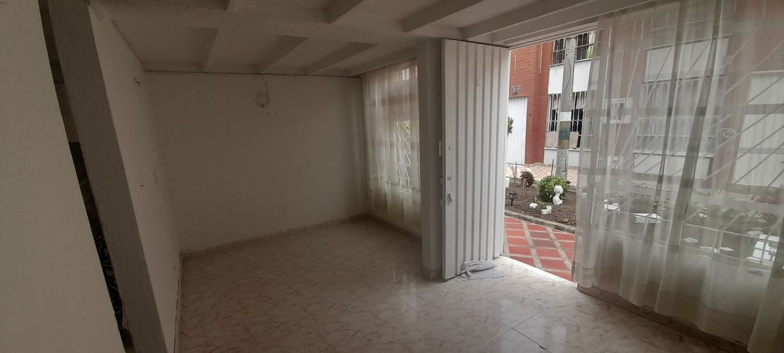 Casa de 2 alcobas en venta en Villa Sofia Et. Ii, Soacha, 45 m² · foto 3 de 24