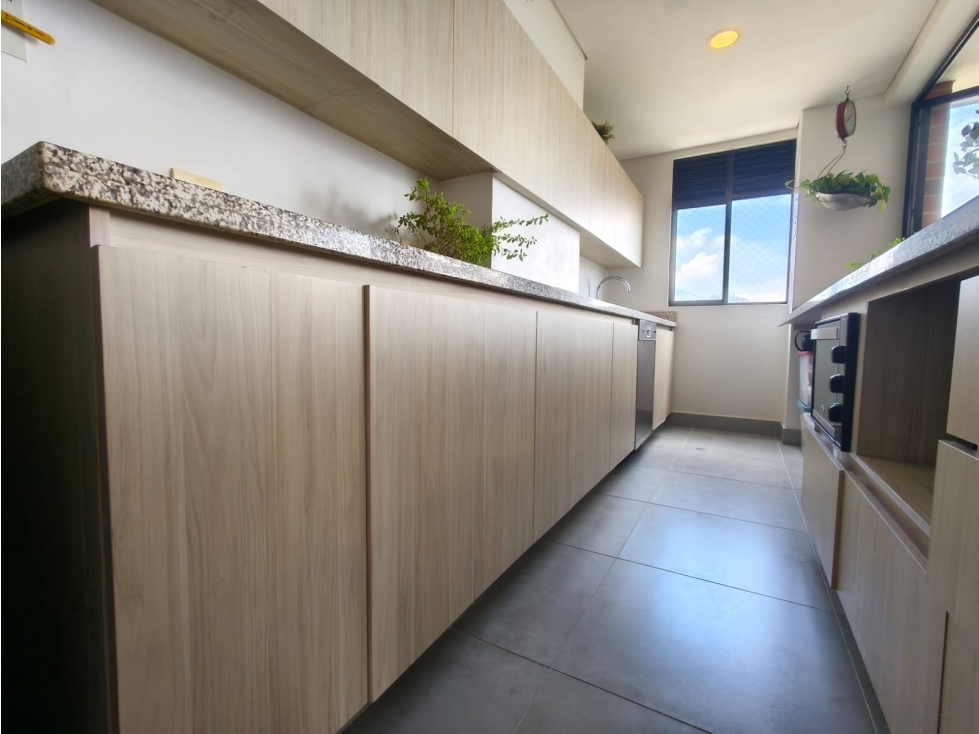 Apartamento en venta en Loma Del Esmeraldal, Envigado · foto 7 de 24