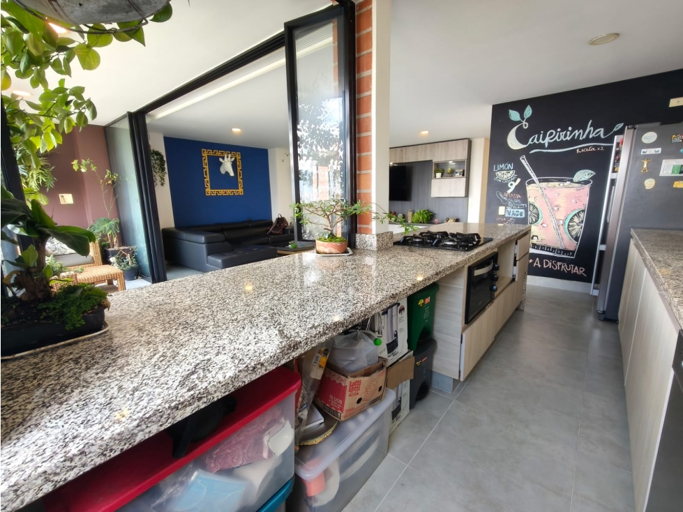 Apartamento en venta en Loma Del Esmeraldal, Envigado · foto 9 de 24
