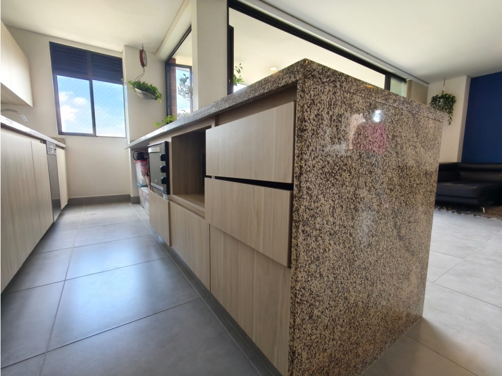 Apartamento en venta en Loma Del Esmeraldal, Envigado · foto 11 de 24