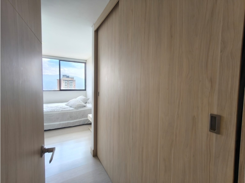 Apartamento en venta en Loma Del Esmeraldal, Envigado · foto 14 de 24