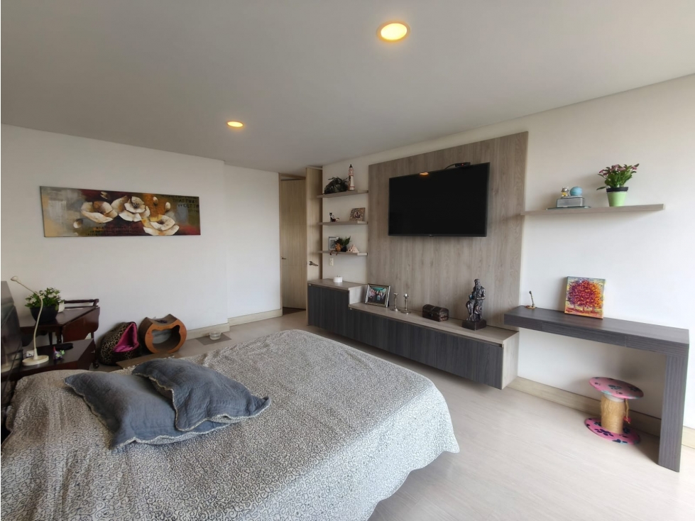 Apartamento en venta en Loma Del Esmeraldal, Envigado · foto 21 de 24
