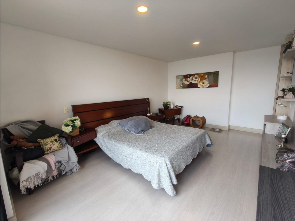 Apartamento en venta en Loma Del Esmeraldal, Envigado · foto 22 de 24