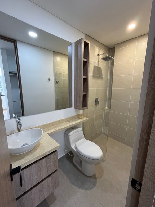 Apartamento de 2 alcobas en venta en Santa Barbara, Bogotá, 64 m² · foto 8 de 12