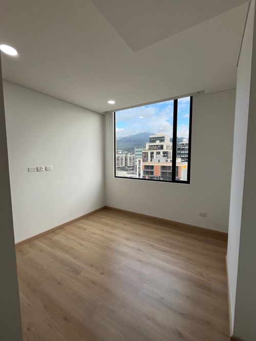 Apartamento de 2 alcobas en venta en Santa Barbara, Bogotá, 64 m² · foto 10 de 12