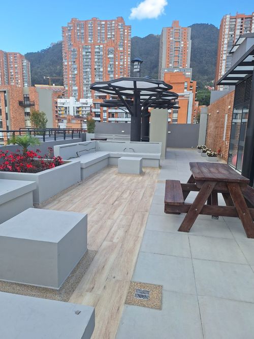 Apartaestudio en venta en Chapinero Alto, Bogotá, 14 m² · foto 22 de 24