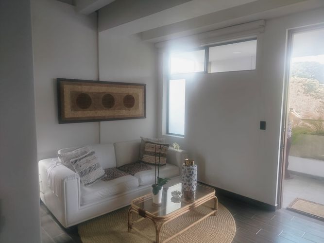 Apartamento en venta en Ciudad Jardin, Cali · foto 3 de 17