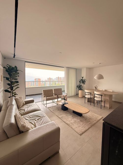 Apartamento de 4 alcobas en venta en Camino Verde, Envigado, 225 m² · foto 15 de 20