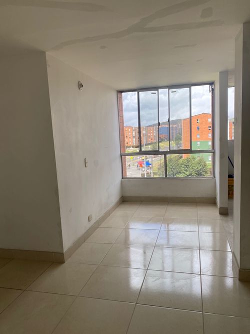 Apartamento de 3 alcobas en venta en Bosatama, Soacha, 42 m² · foto 11 de 18