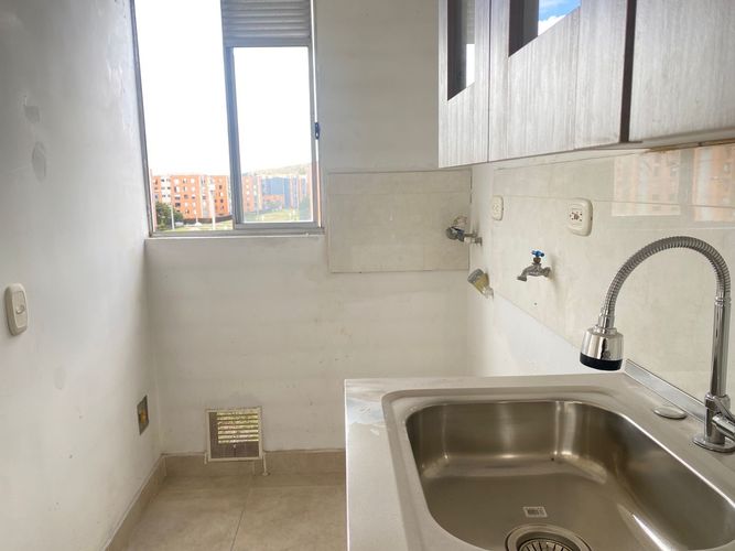 Apartamento de 3 alcobas en venta en Bosatama, Soacha, 42 m² · foto 6 de 18