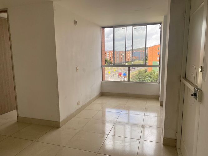 Apartamento de 3 alcobas en venta en Bosatama, Soacha, 42 m² · foto 9 de 18