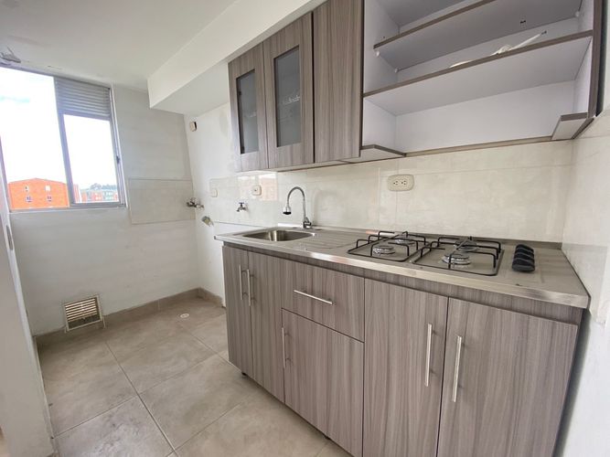 Apartamento de 3 alcobas en venta en Bosatama, Soacha, 42 m² · foto 5 de 18