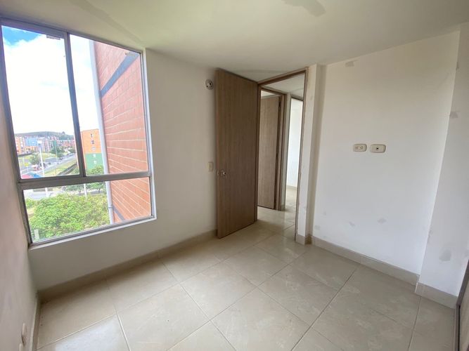 Apartamento de 3 alcobas en venta en Bosatama, Soacha, 42 m² · foto 13 de 18