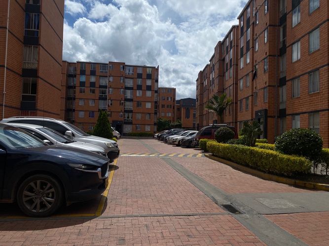 Apartamento de 3 alcobas en venta en Bosatama, Soacha, 42 m² · foto 3 de 18