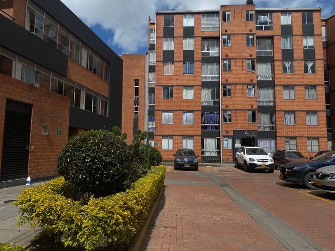 Apartamento de 3 alcobas en venta en Bosatama, Soacha, 42 m² · foto 2 de 18