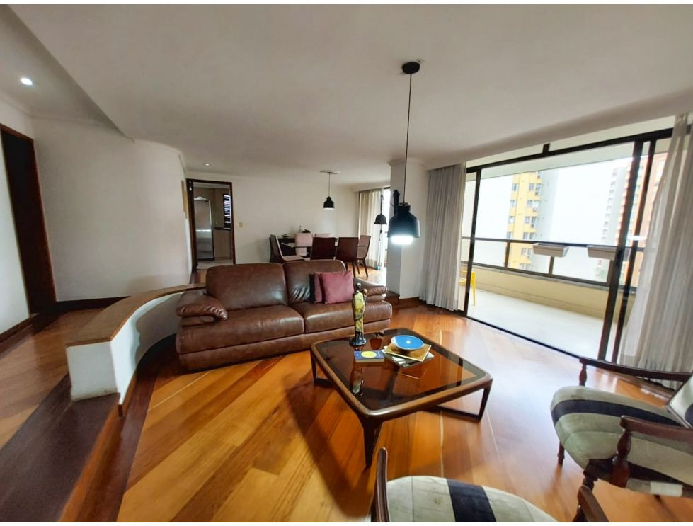 3BR Apartment in Milla de Oro (187 m²)