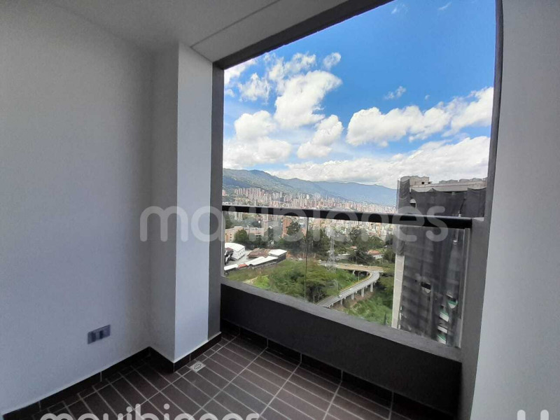 Apartamento en arriendo en Las Palmas, Medellín · foto 8 de 20